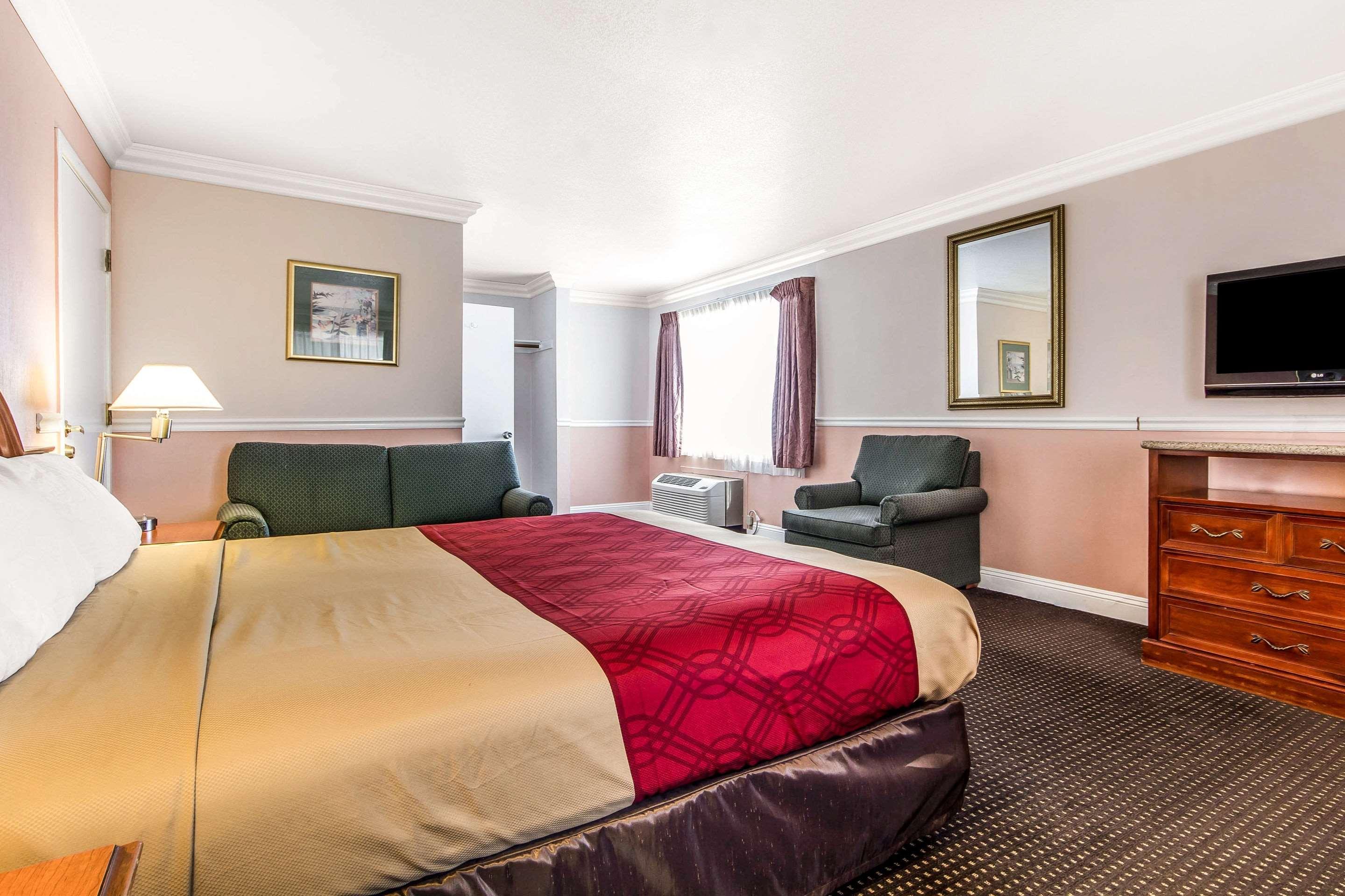 Econo Lodge Castro Valley I-580 Bagian luar foto